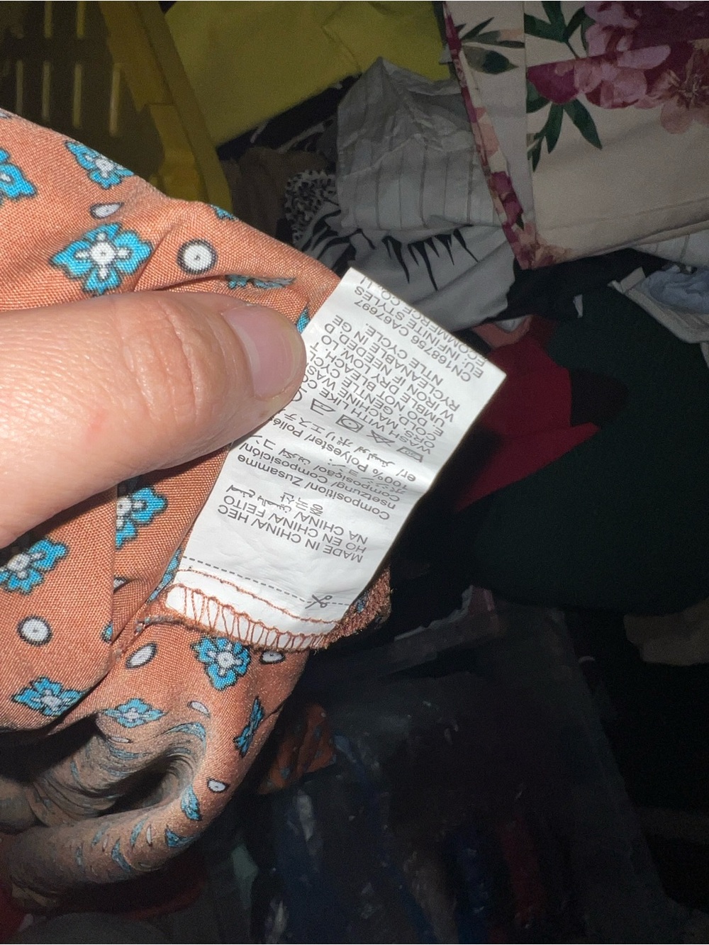 Printed Button-Up Shirt - Picture 5 of 6